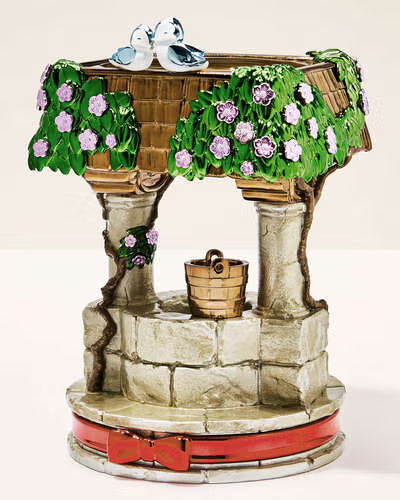 Bath & Body Works Snow White Pedestal 3-Wick Candle Holder