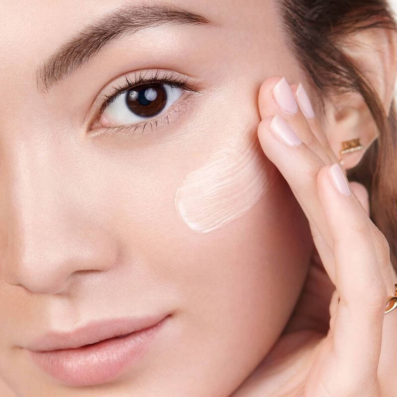 Dior Prestige Light In White L'Émulsion Lumière