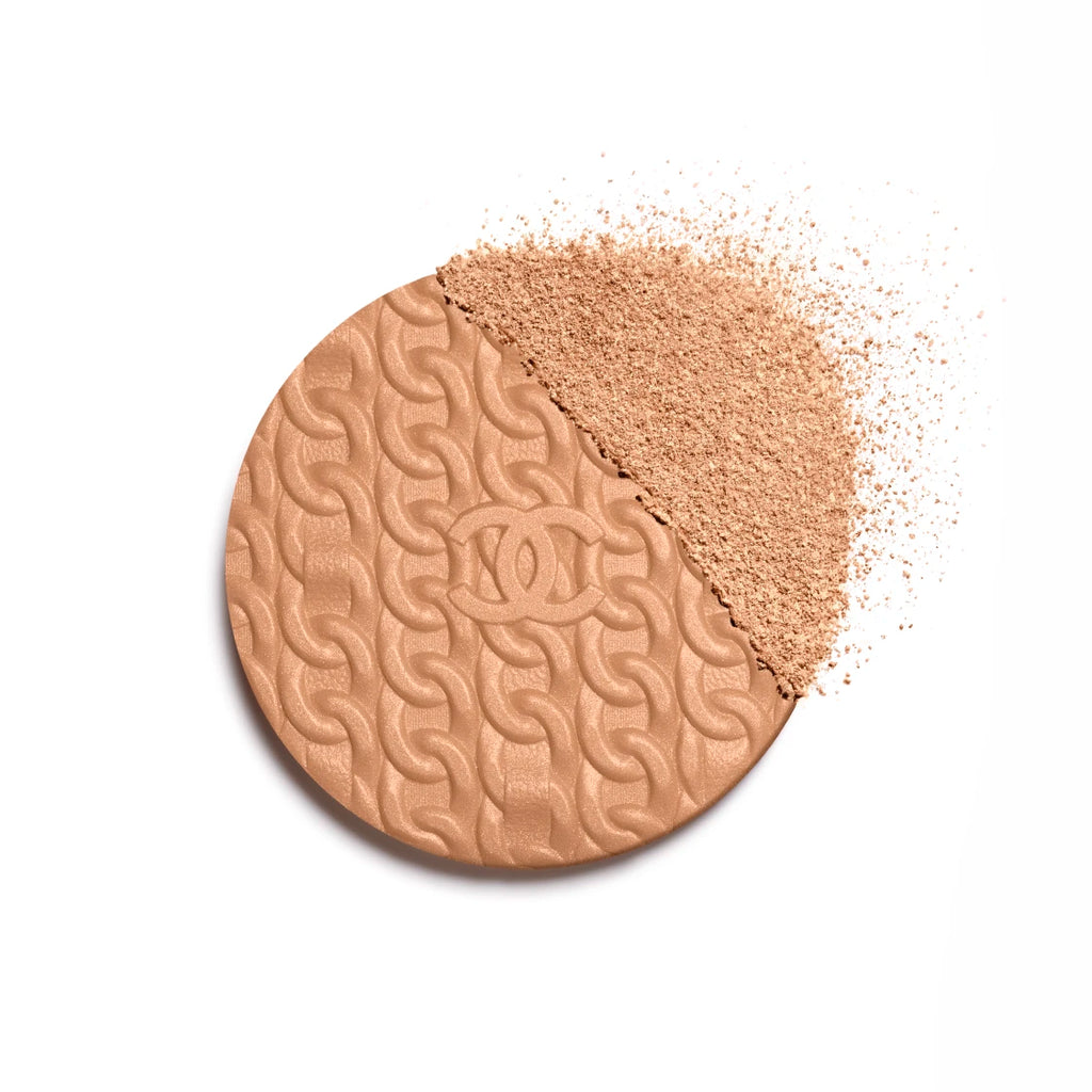 LES SYMBOLES DE CHANEL LA CHAÎNE OVERSIZE ILLUMINATING POWDER