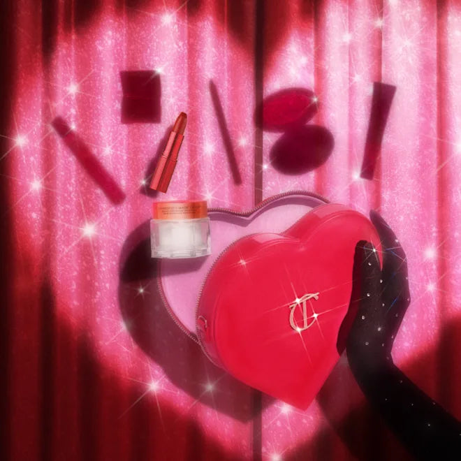 CHARLOTTE'S MYSTERY L.O.V.E LOOK 7 BEAUTY ICONS & A FREE HEART MAKEUP BAG