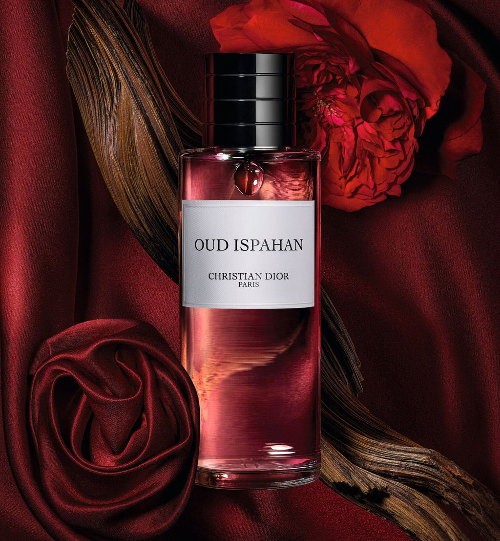 عطر ديور عود أصفهان للجنسين - عطر خشبي وزهري