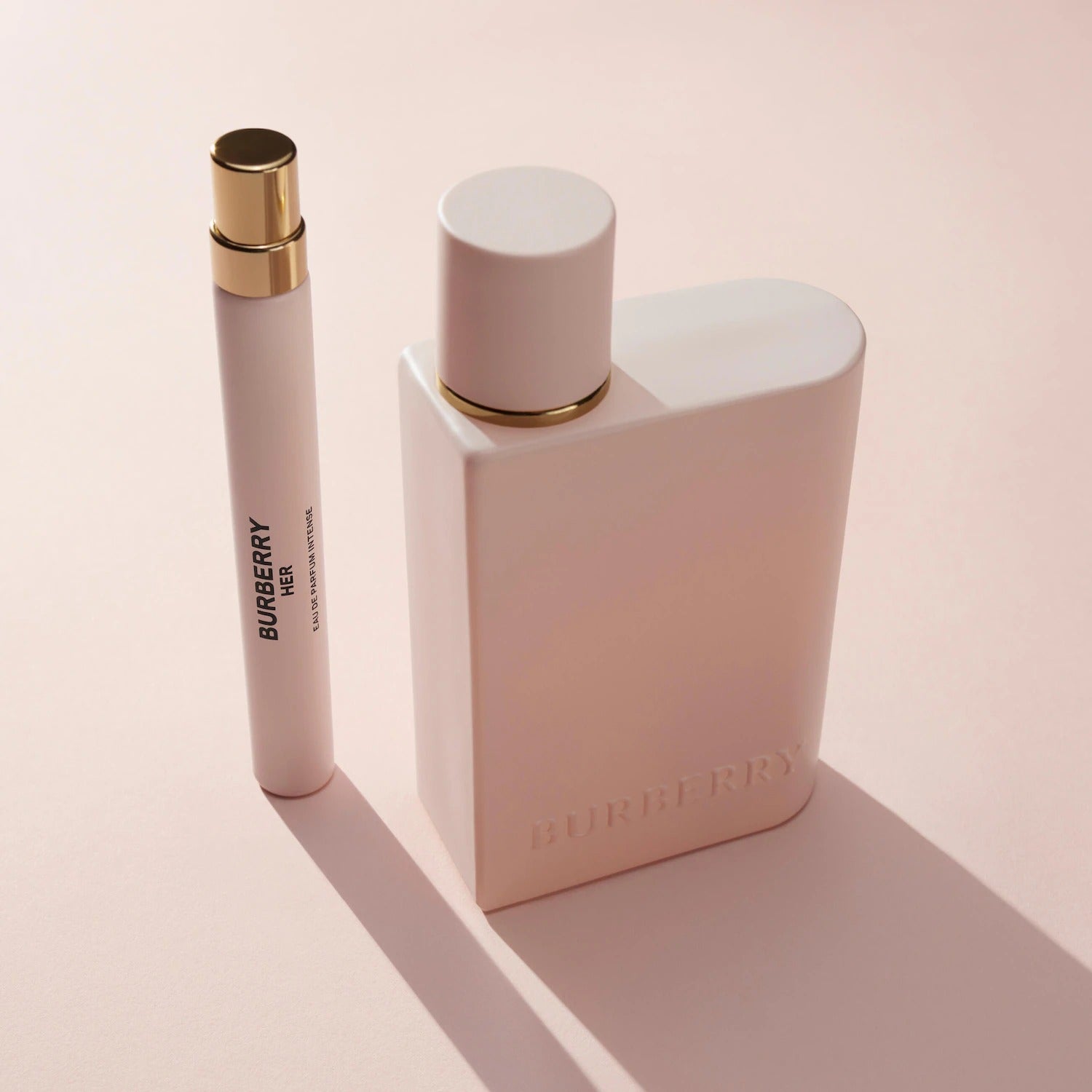 Burberry Her Eau de Parfum Intense with Strawberry and Orange Blossom