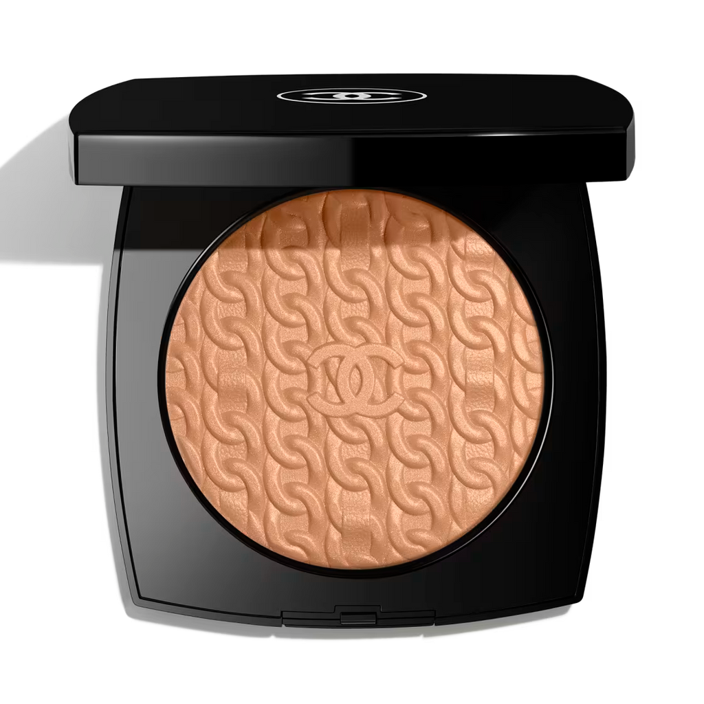 LES SYMBOLES DE CHANEL LA CHAÎNE OVERSIZE ILLUMINATING POWDER