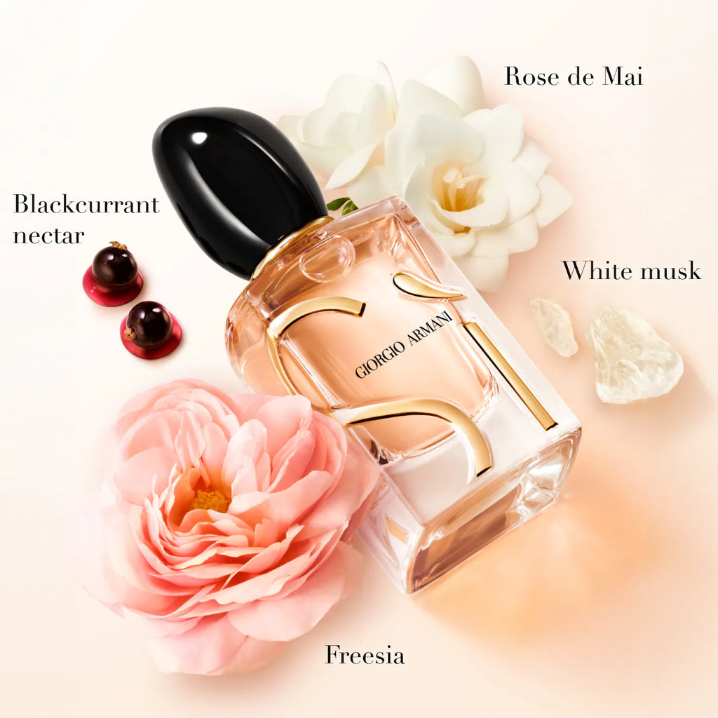 Armani Beauty Sì Eau de Parfum with Vanilla & Blackcurrant and Rose