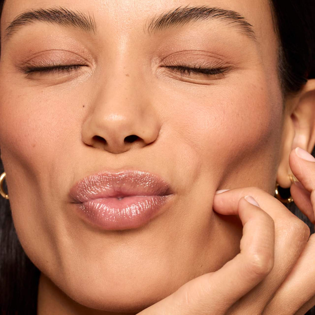 Summer Fridays  Dream Lip Oil for Moisturizing Sheer Coverage