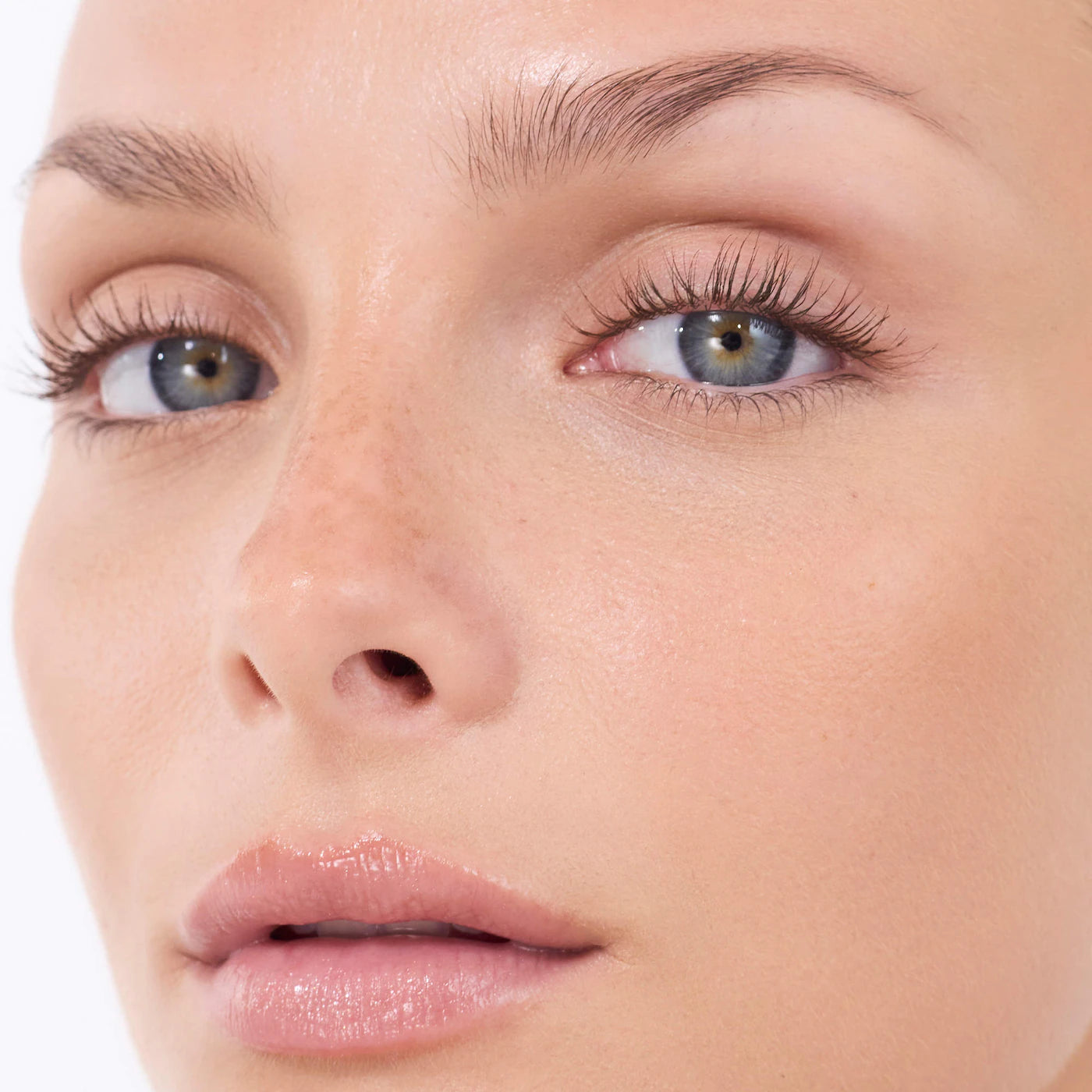 REFY Lash Sculpt Lengthen and Lift Mascara