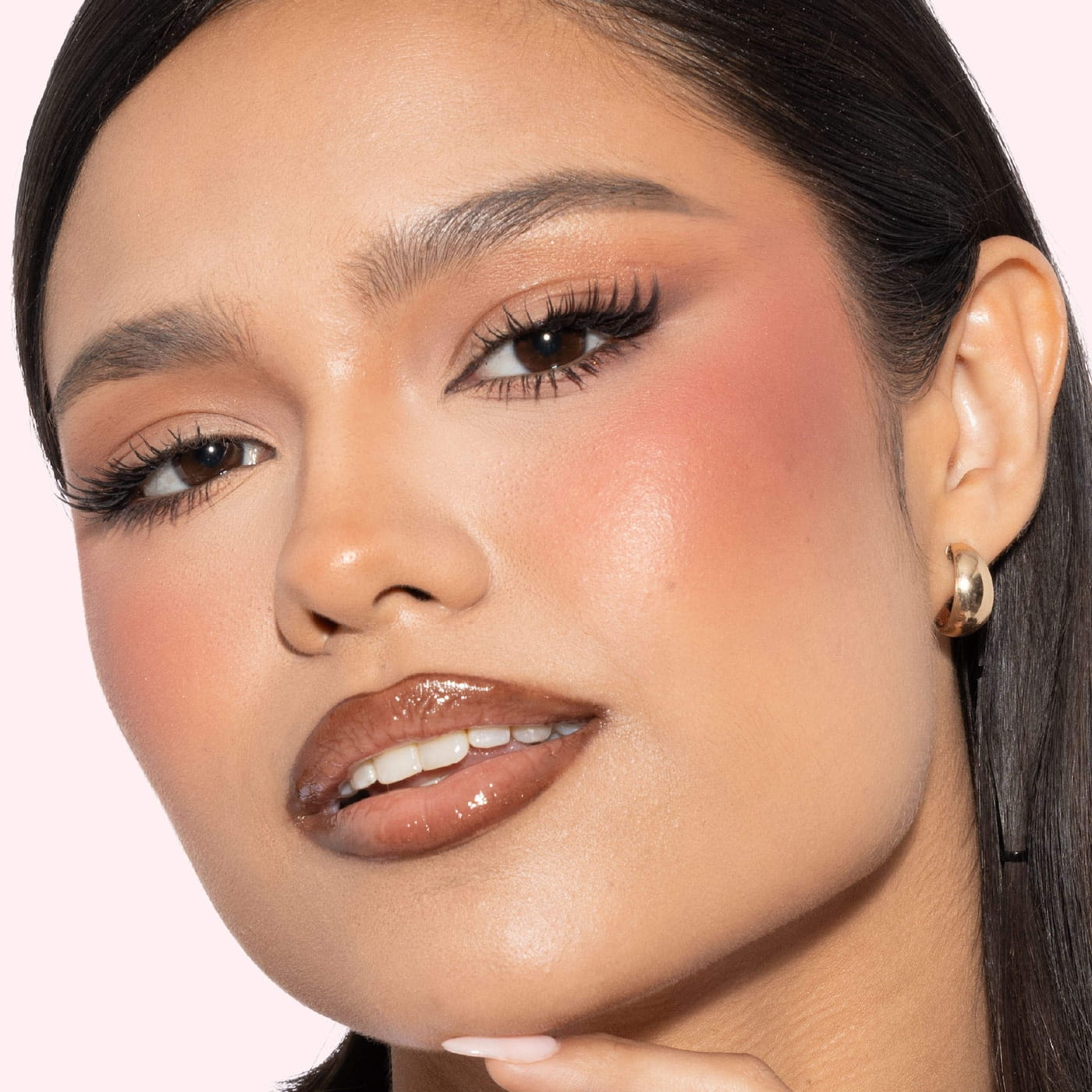 لوحة HUDA BEAUTY Blush Filter Blurring Blushlighters